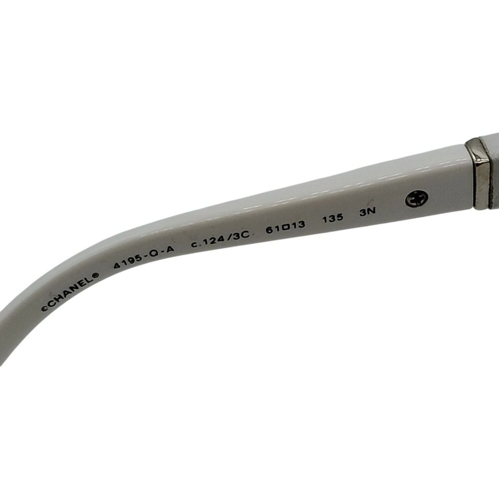 304267BW (S3) Chanel Glasses Silver Leather - Picture 7 of 8